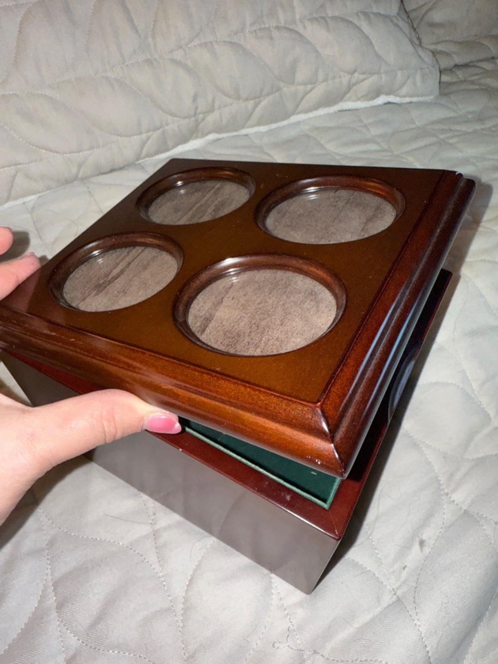 Bombay Keepsake Box with 4 Picture Slots - vintage 1990’s